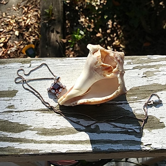 A sterling silver Garnet and CZ necklace - Picture 3 of 4